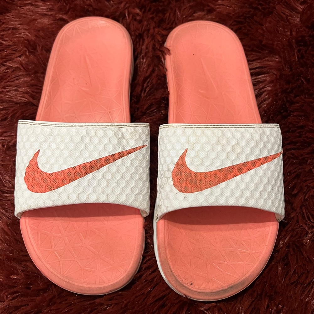 Womans Nike slides, size 10